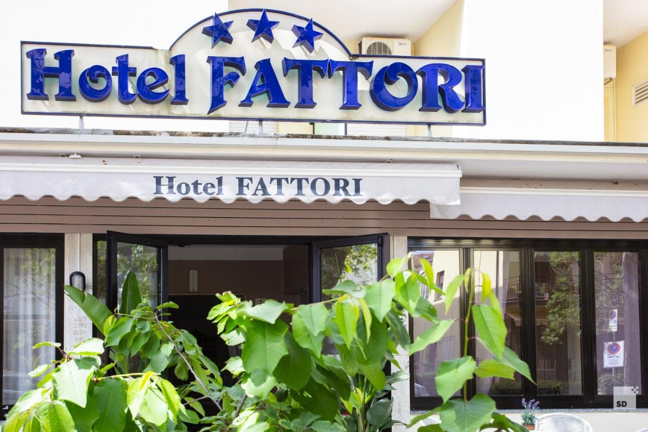 Hotel Fattori Cesenatico Exterior foto